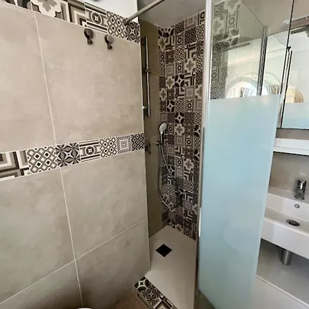 Apartment Charming T2 With Wifi Near Center